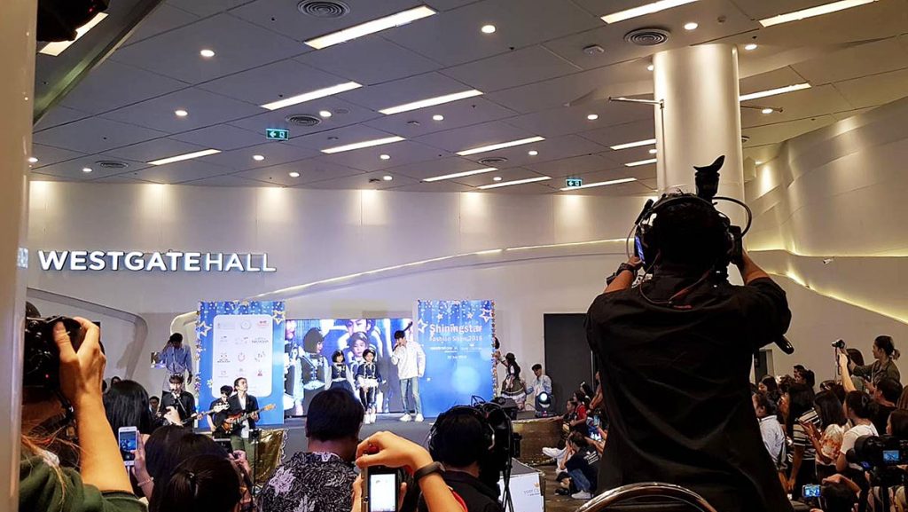 Yayee Kids Fashion show at Central Westgate Yayee Kids Fashion show at Central Westgate